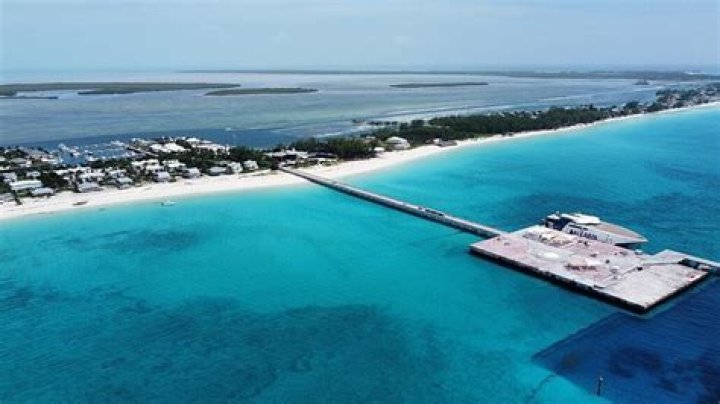 	DEVELOPER GAMBLES ON BIMINI	