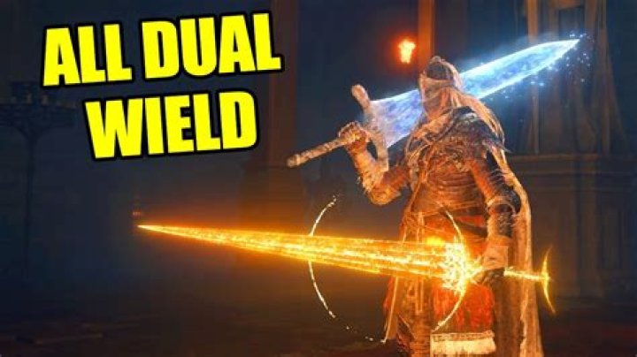 Skyrim: How to Dual Wield Weapons or Spells